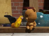 لاروا بهترین دوست